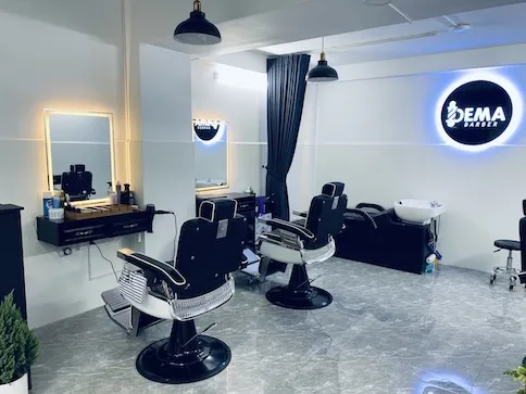 Cắt tóc nam chuyên nghiệp tại DemaBarber