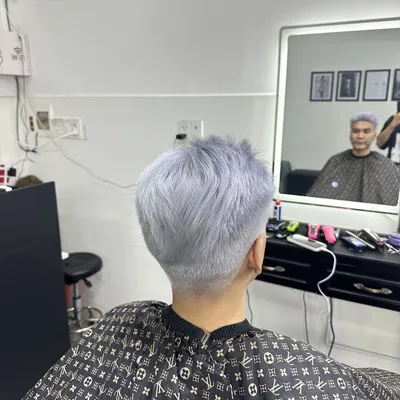 Nhuộm tóc nam tại barber shop Quận 10